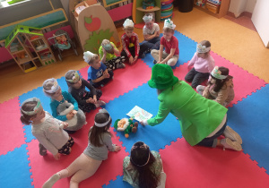 Zajęcia o Św. Patryku w grupie krasnali.