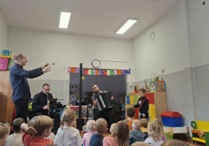 Koncert "Muzyczna pogoń za klarnetem".