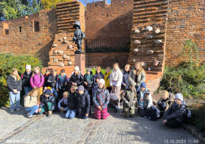 Klasy 3 przy Małym Powstańcu w Warszawie.