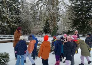 Gra terenowa w parku.