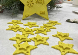 Dekoracje świąteczne wykonane na drukarce 3D.