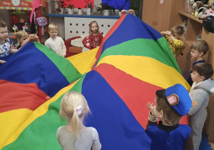 Bal Karnawałowy w grupie Smerfy.