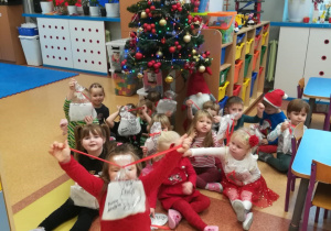 "W przedszkolu przed świętami".