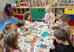 SMERFY W LUTYM SIĘ NIE NUDZĄ