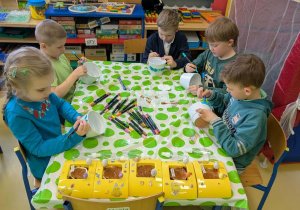 Warsztaty wielkanocno-wiosenne w gr. Misiaczki.