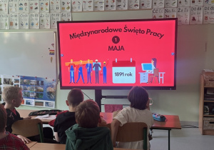 Święta majowe - film.