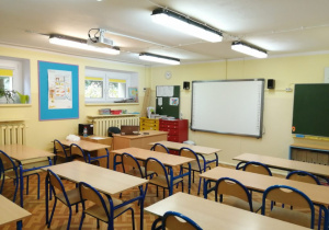 Sala lekcyjna, w której odbywają się zajęcia z języka angielskiego.